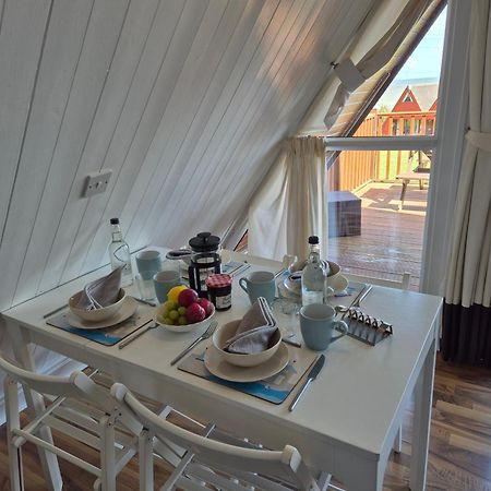Willa Wow! Amazing Sea Views At Coastal Chalet In Kingsdown Park With Pool No 40 Zewnętrze zdjęcie